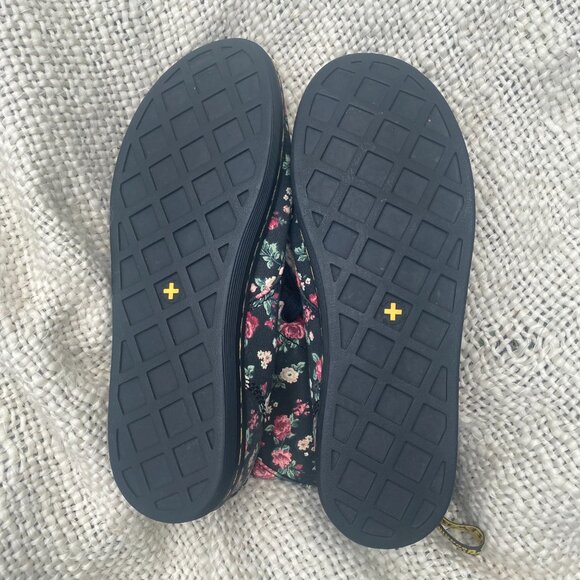 Doc Martens Hackney Floral Size 7 Black Canvas Ankle Boots Shoes Grunge 90s Y2K - Picture 6 of 6